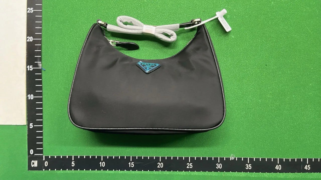 Prada Re-Edition 2000 Nylon Shoulder Bag [6 styles] -4