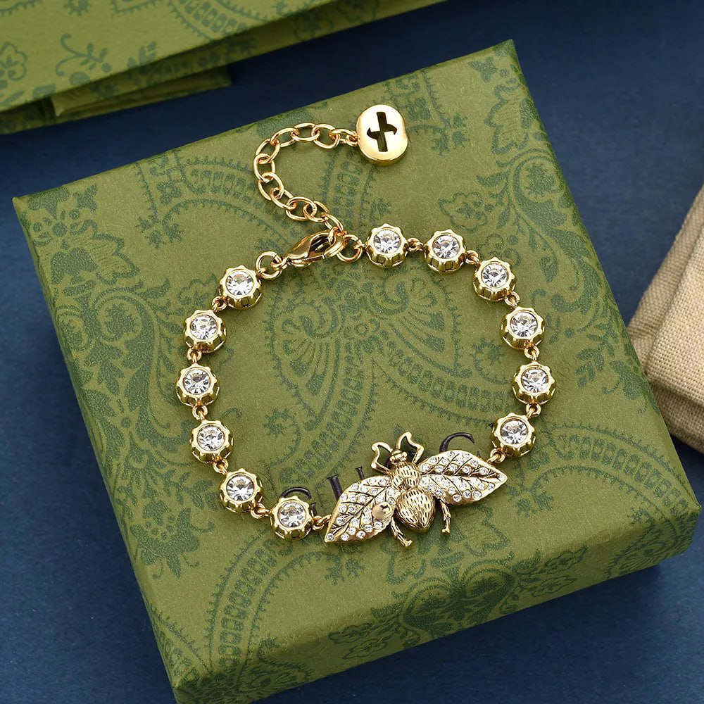 Gucci Bee Motif Bracelet -2