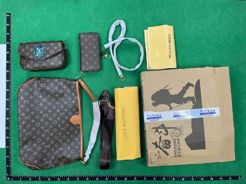 LV bags -3