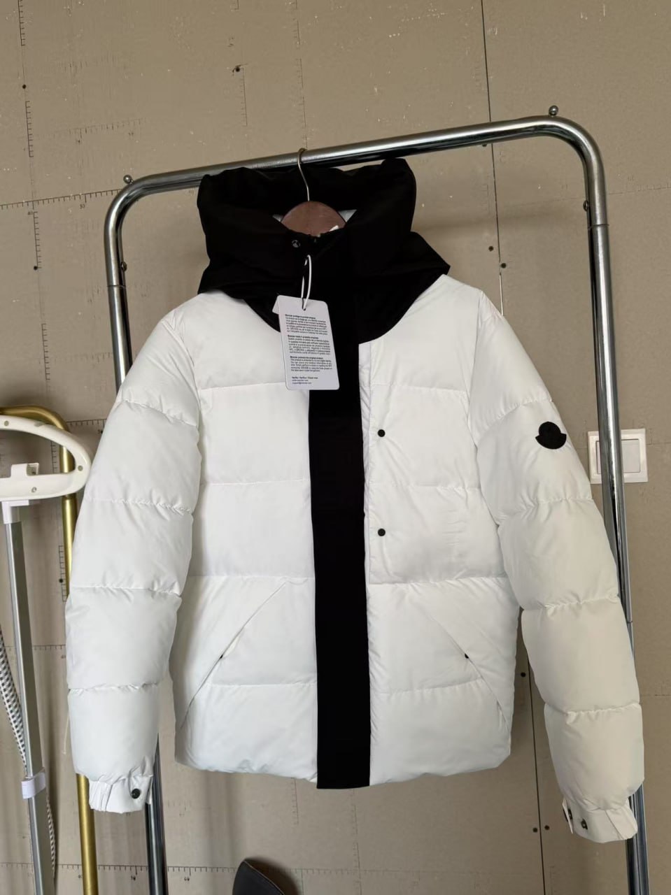Moncler Down Jacket -4