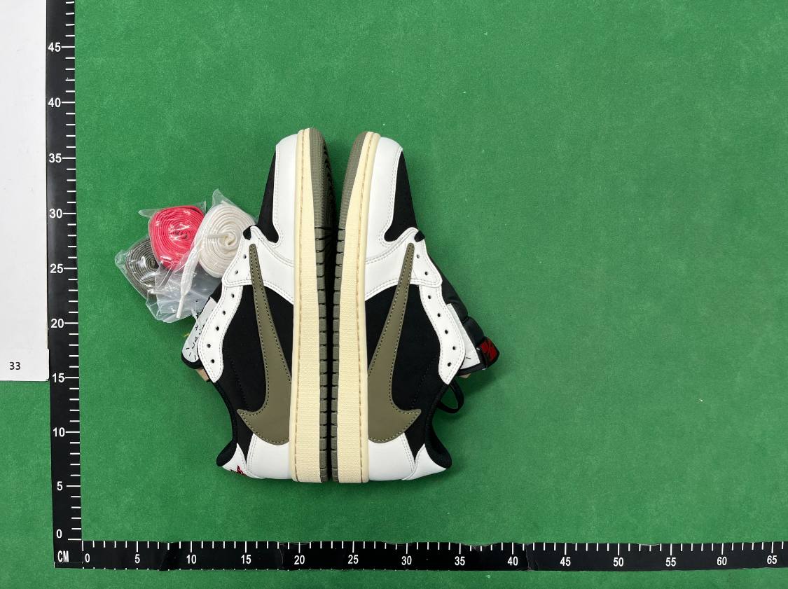 Air Jordan 1 Travis Scott Low sneakers -4