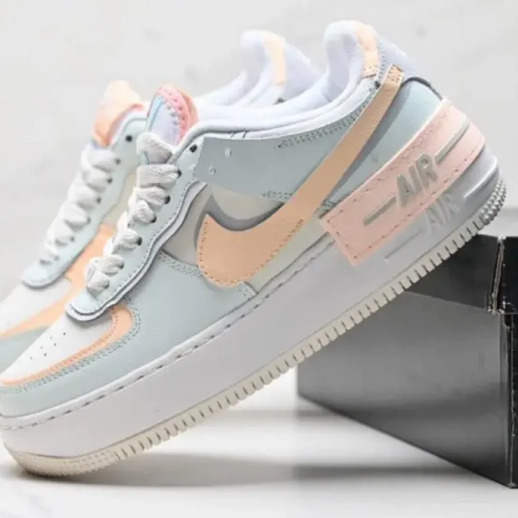 Nike Wmns Air Force 1 Shadow S