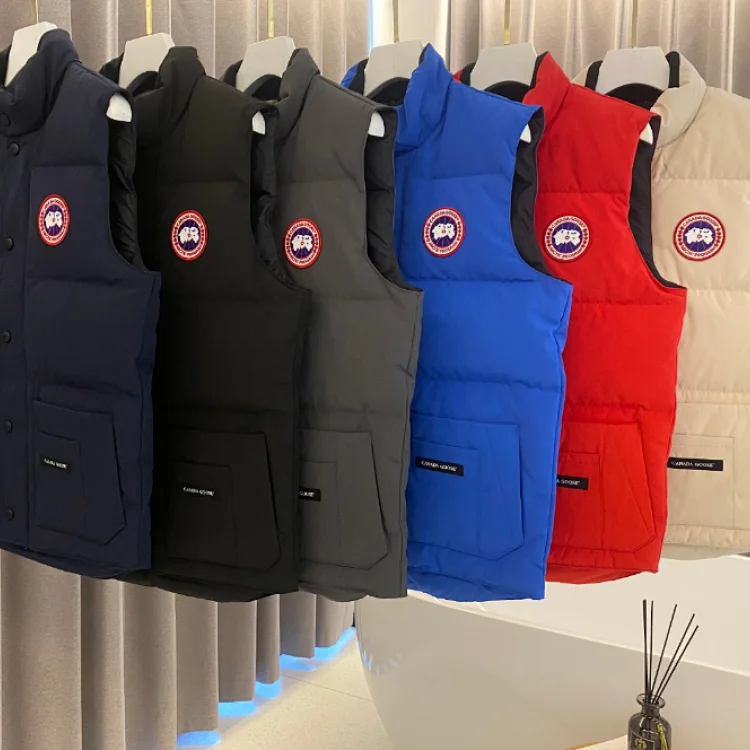  Canada Goose MAYA Vest [22 st