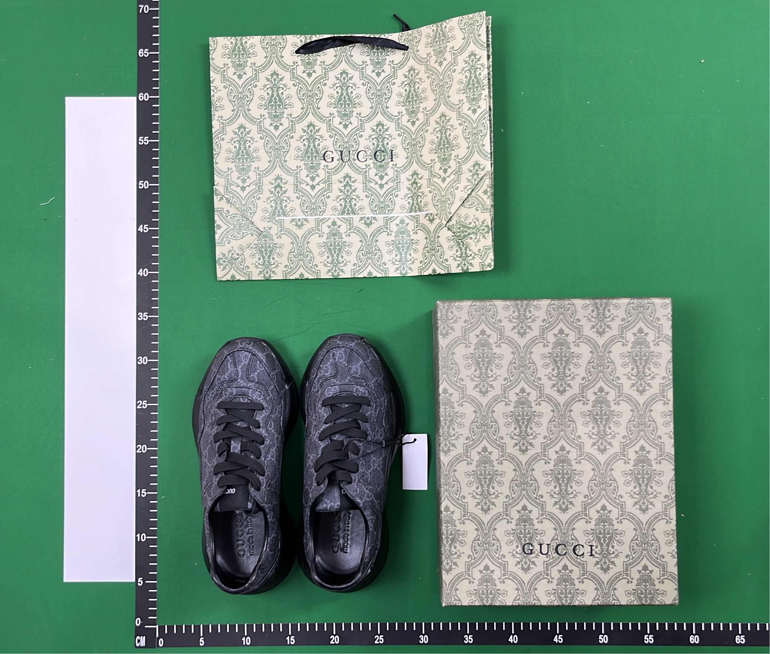 Gucci Rhyton Leather Sneakers with Logo Patch [36 styles] -2