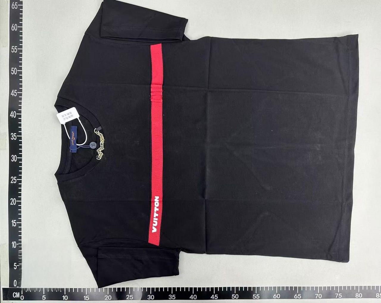 Louis Vuitton Stripe Logo T-Shirt [2 styles] -3