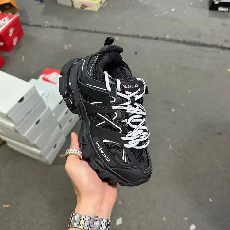  Balenciaga Track 3.0 Sneakers