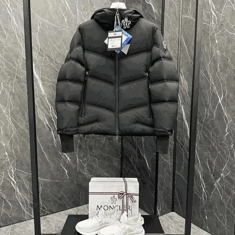  Moncler Down jacket 2