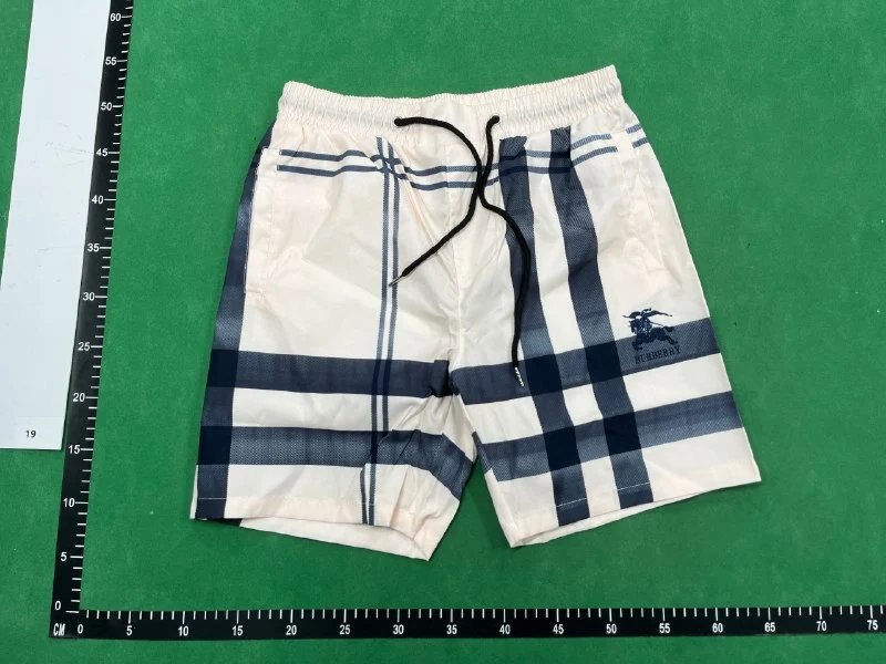 Burberry shorts -3