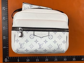 Louis Vuitton Monogram Belt Bag [28 styles] -3