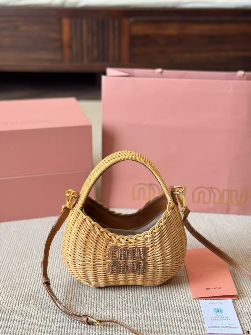 ：MIUMIU -3