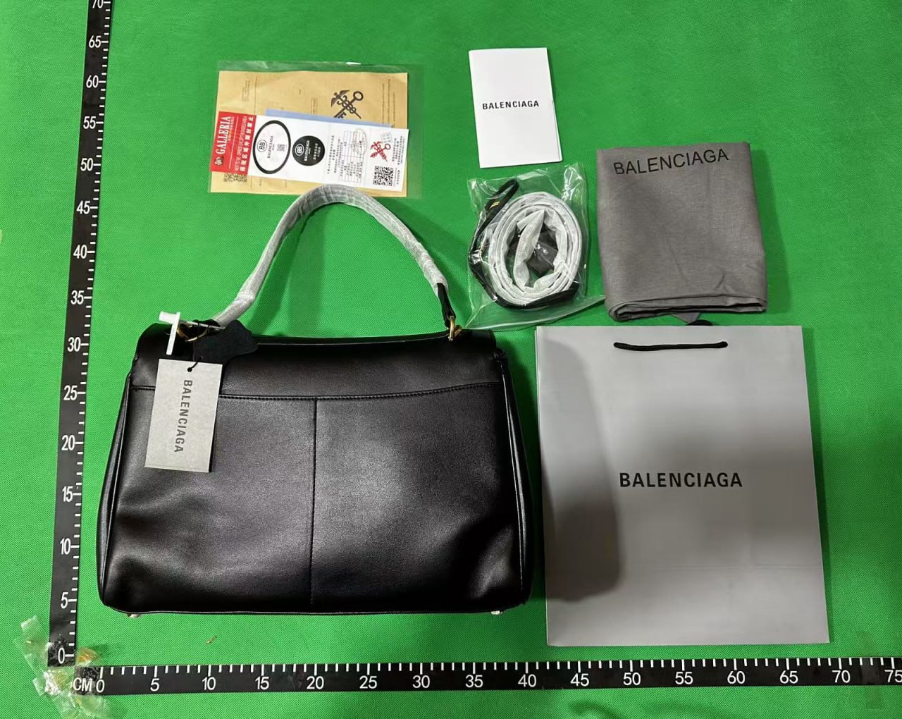 Balenciaga -3
