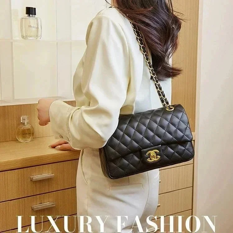 Chanel Chain bag