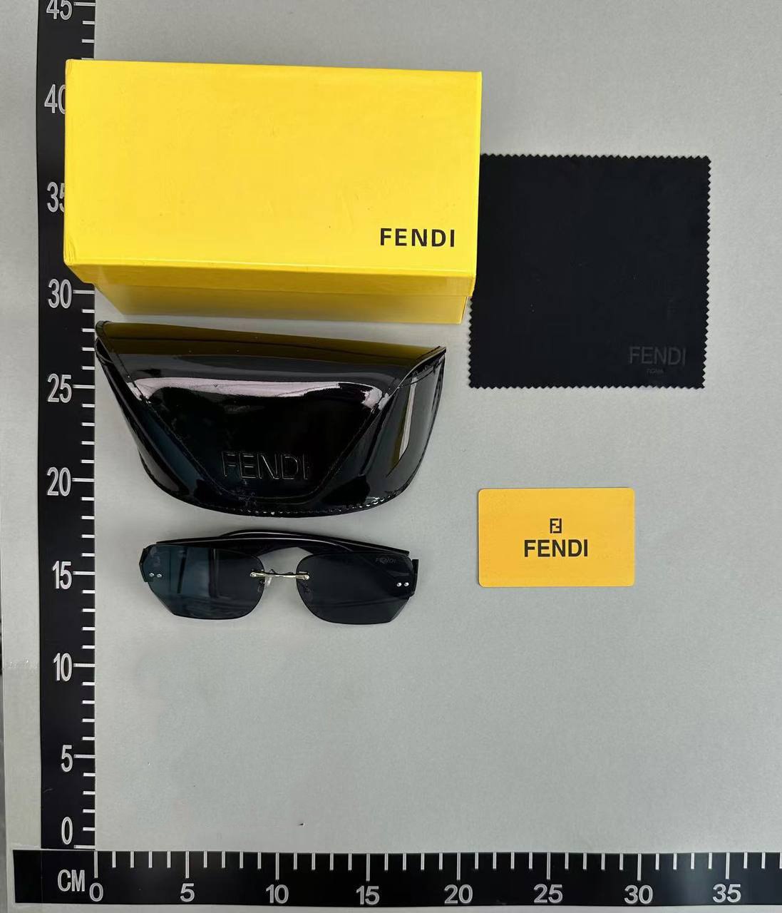 FENDI Sunglasses -4