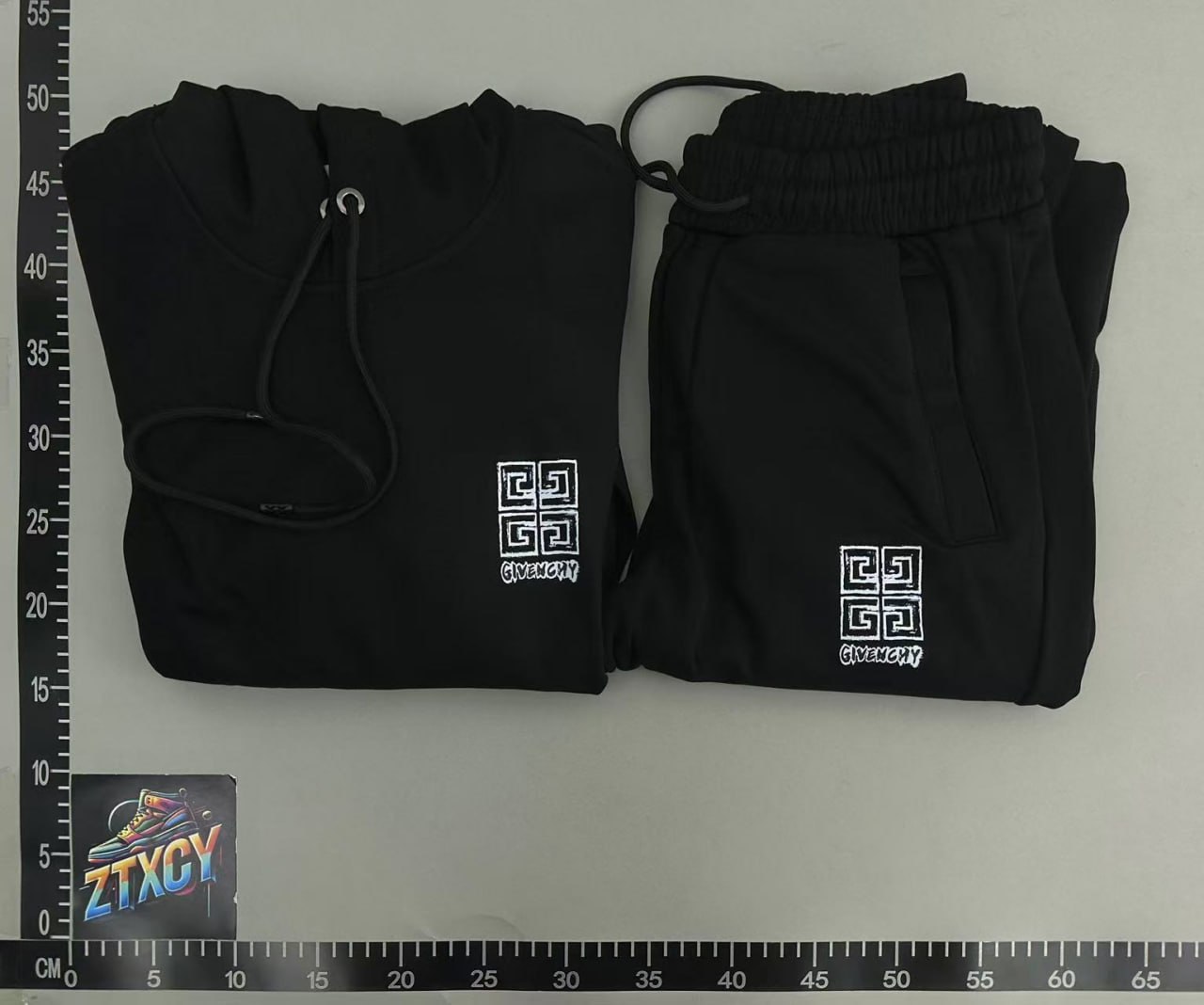 Givenchy suit -2