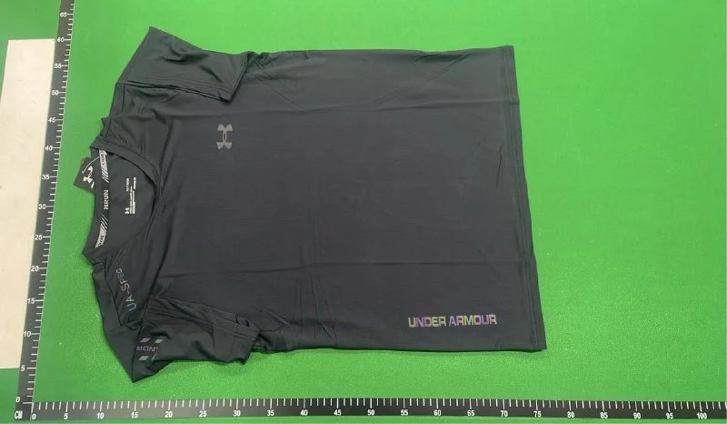 Under Armour T-shirt/Shorts（18+） -2