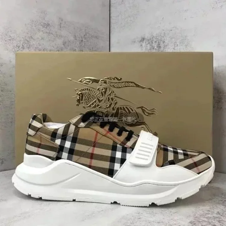  Burberry