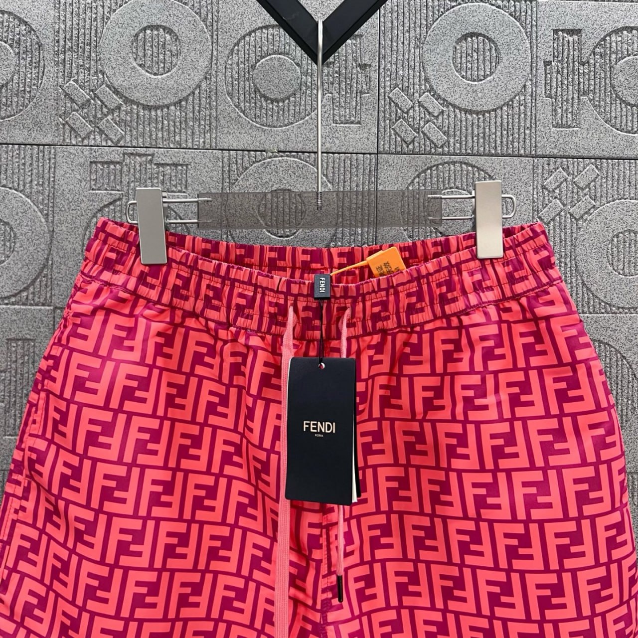  Fendi shorts -2