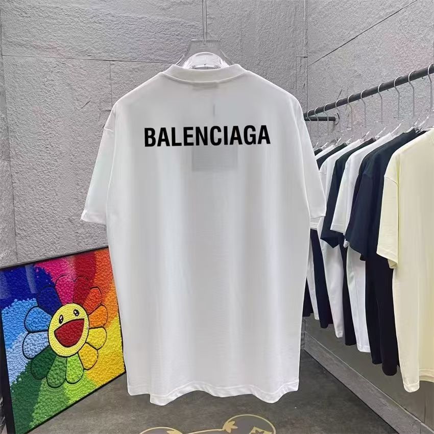  Balenciaga short sleeved shirt                -3