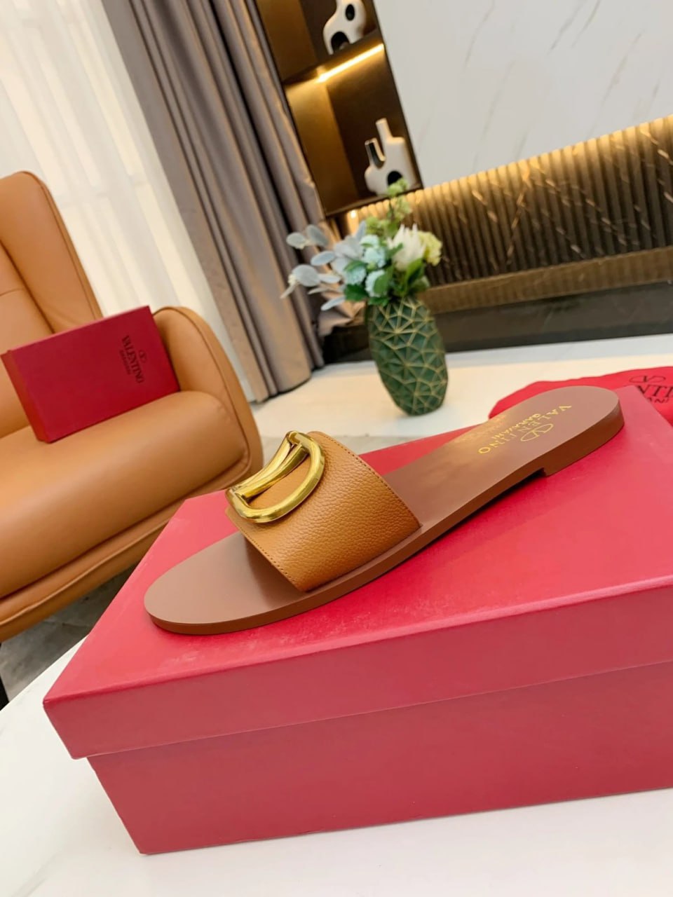 Valentino slippers -4