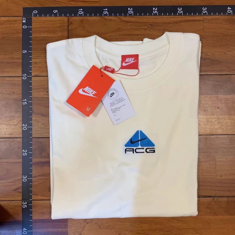 Nike T-shirts -4