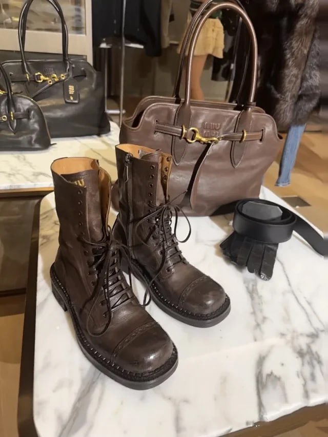 miumiu high q11 -2