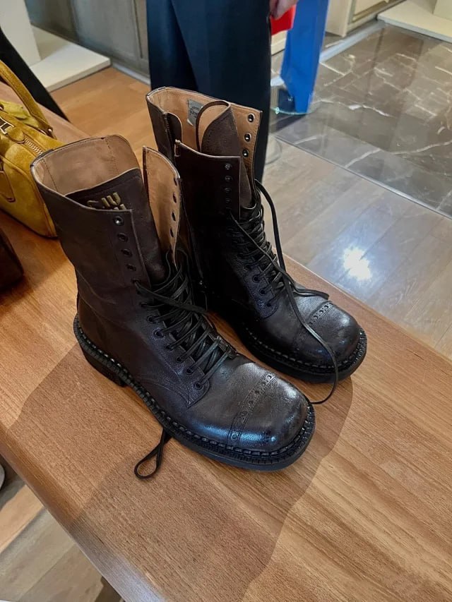 miumiu high q11 -3