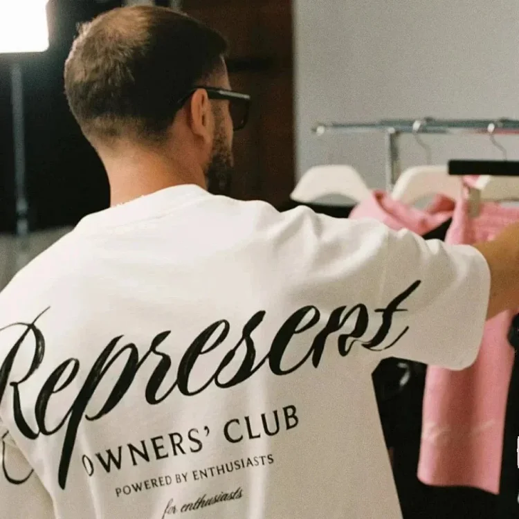 REPRESENT tee