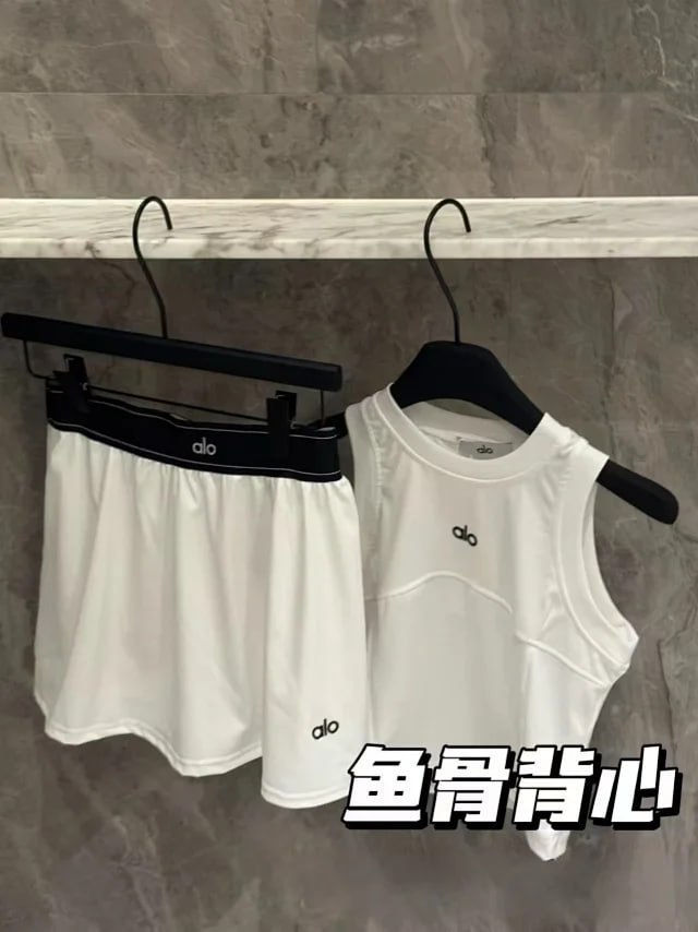 ALO TEE suit -4