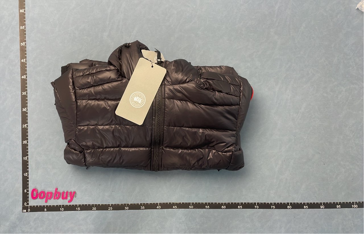 Canada Goose Down Jacket - Lightweight Hooded Winter Coat for Men & Women  Jackets -4