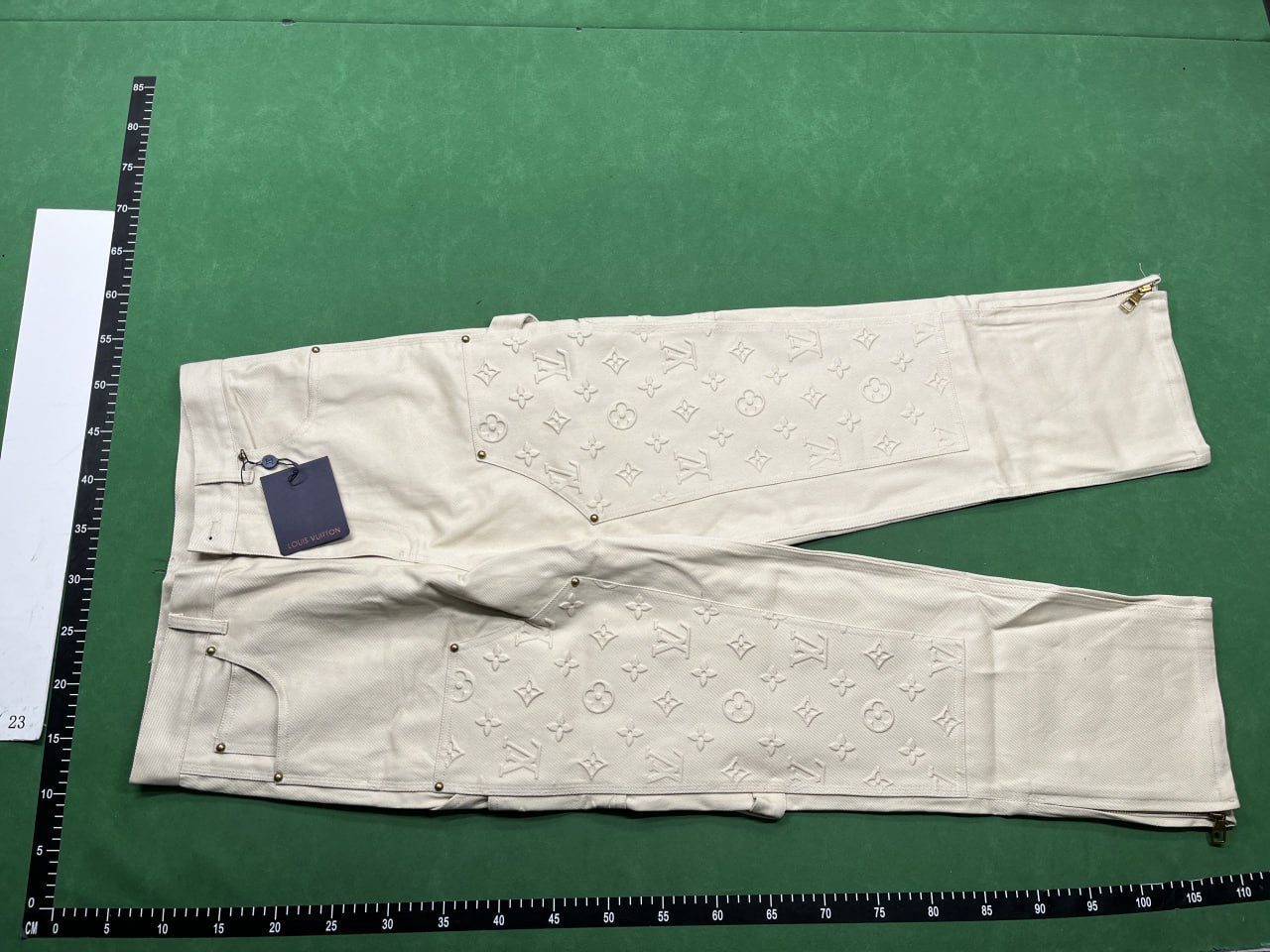 LV Louis Vuitton Jeans pants 20 + styles  -3