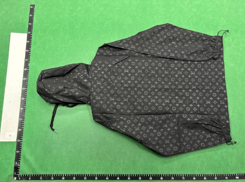  LOUIS VUITTON WINDBREAKER -3
