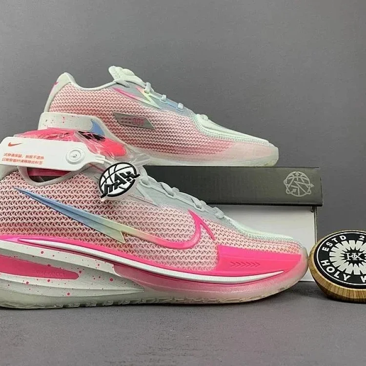 NIKE Air Zoom GT