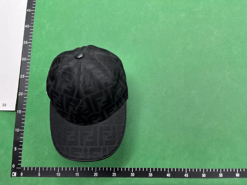Fendi baseball cap                                                                                                        -2