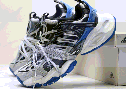 Adidas XLG Runner Deluxe