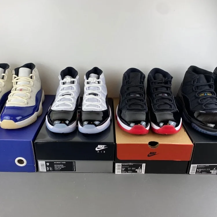 AJ Jordan 11 Series Athletic R