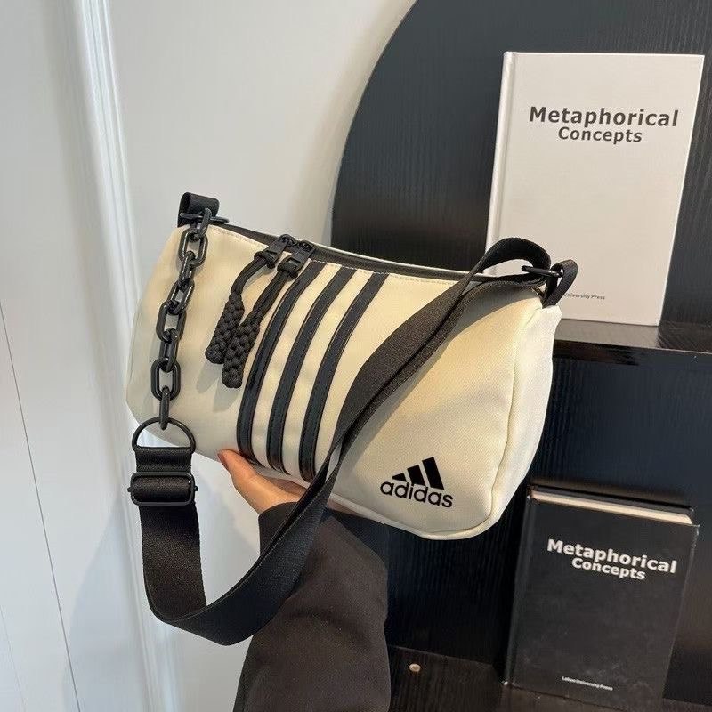 Adidas bag -4