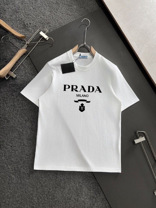  Prada T shirt  -3