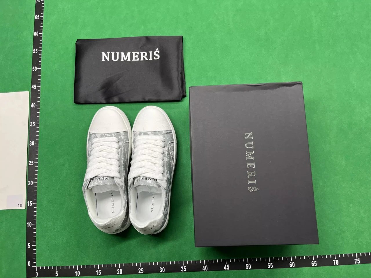 Numeris -4