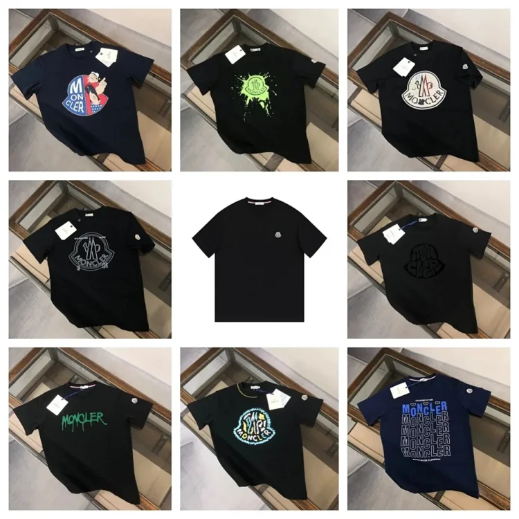 Moncler T-shirt