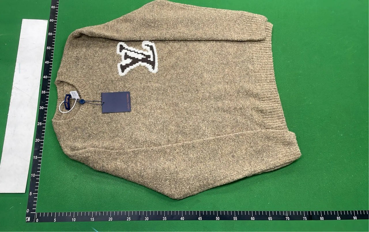 Louis Vuitton sweater -4