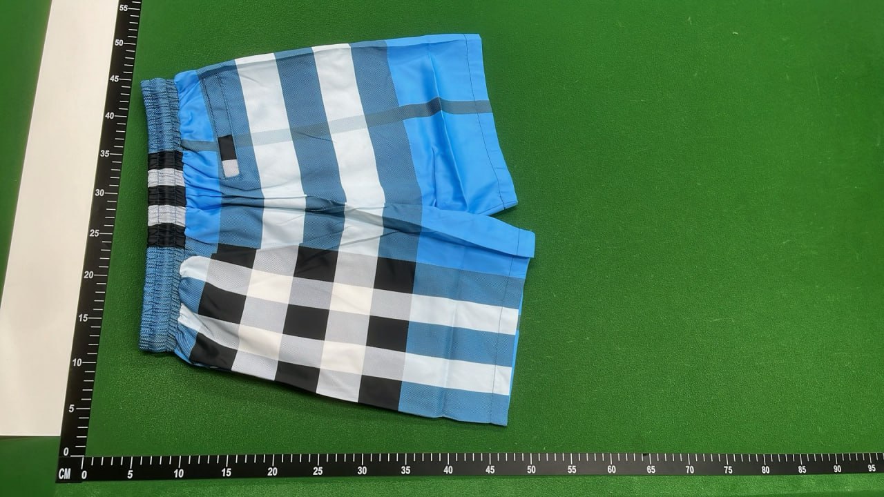 Burberry shorts -3