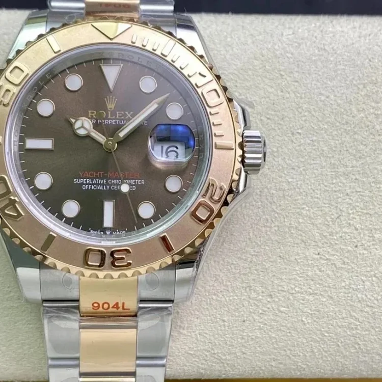  Rolex Yacht-Master Watch [40 